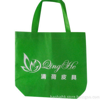 Nonwoven Shopping Bags for Gifts or Clothing Packaging, Recyclable, Single Handling with Color Print